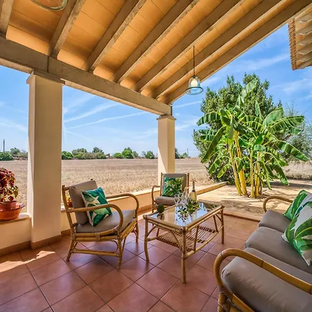Relaxing Family With Pool Holiday home *