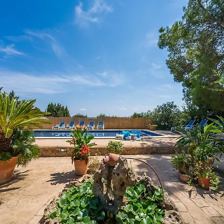 Relaxing Family With Pool Holiday home *